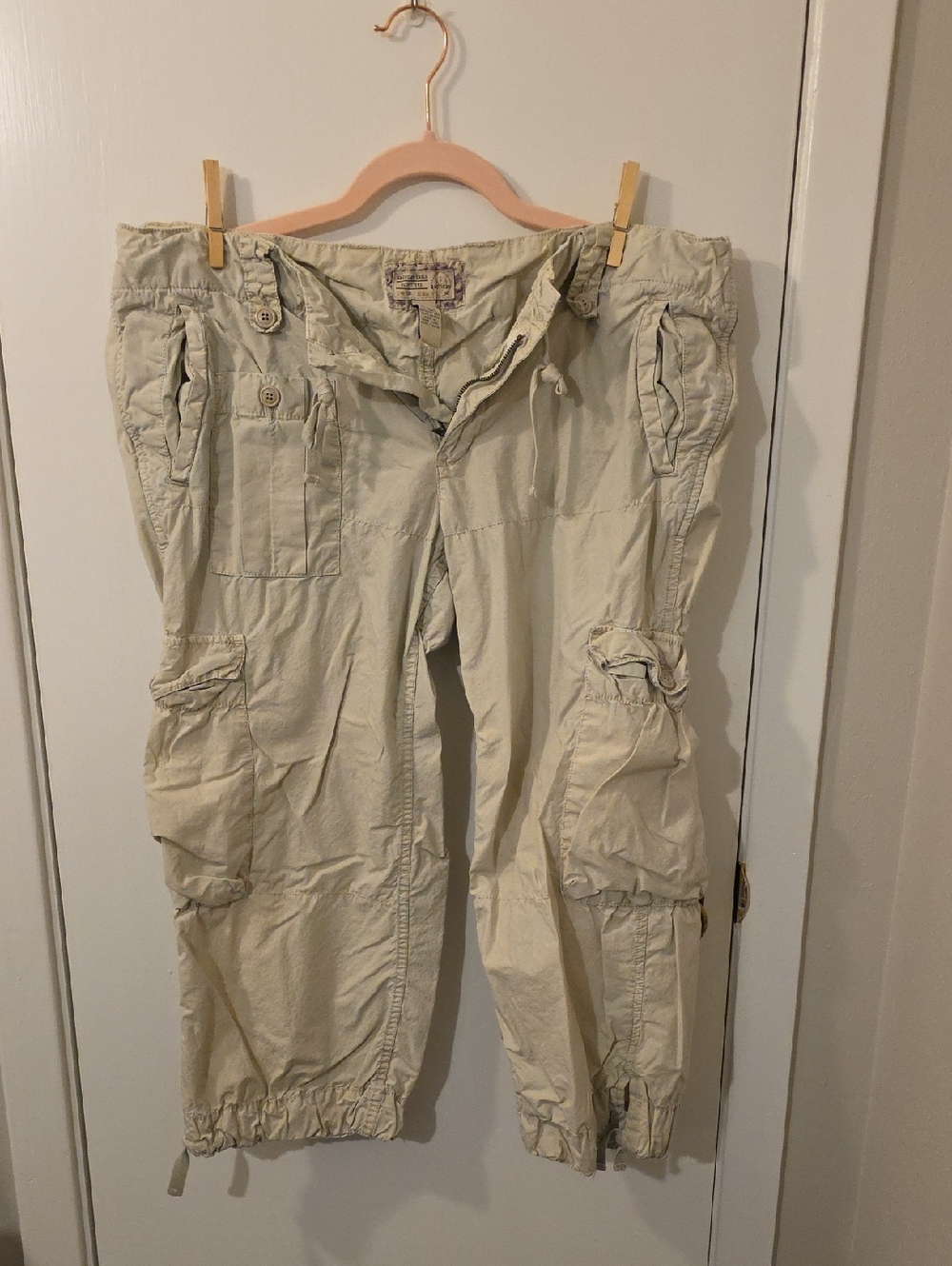 American Eagle Outfitters Tan Cropped Cargo Pants with Drawstring Cuffs
